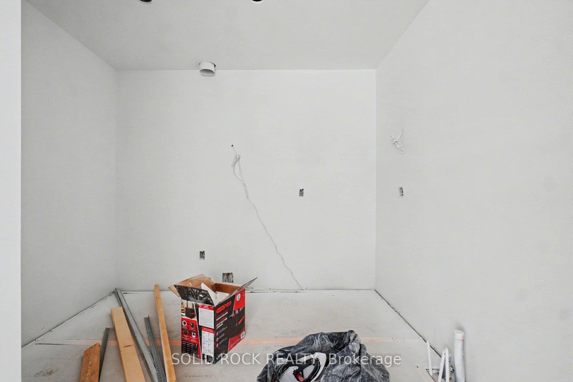 830 Alpine Avenue photo 14