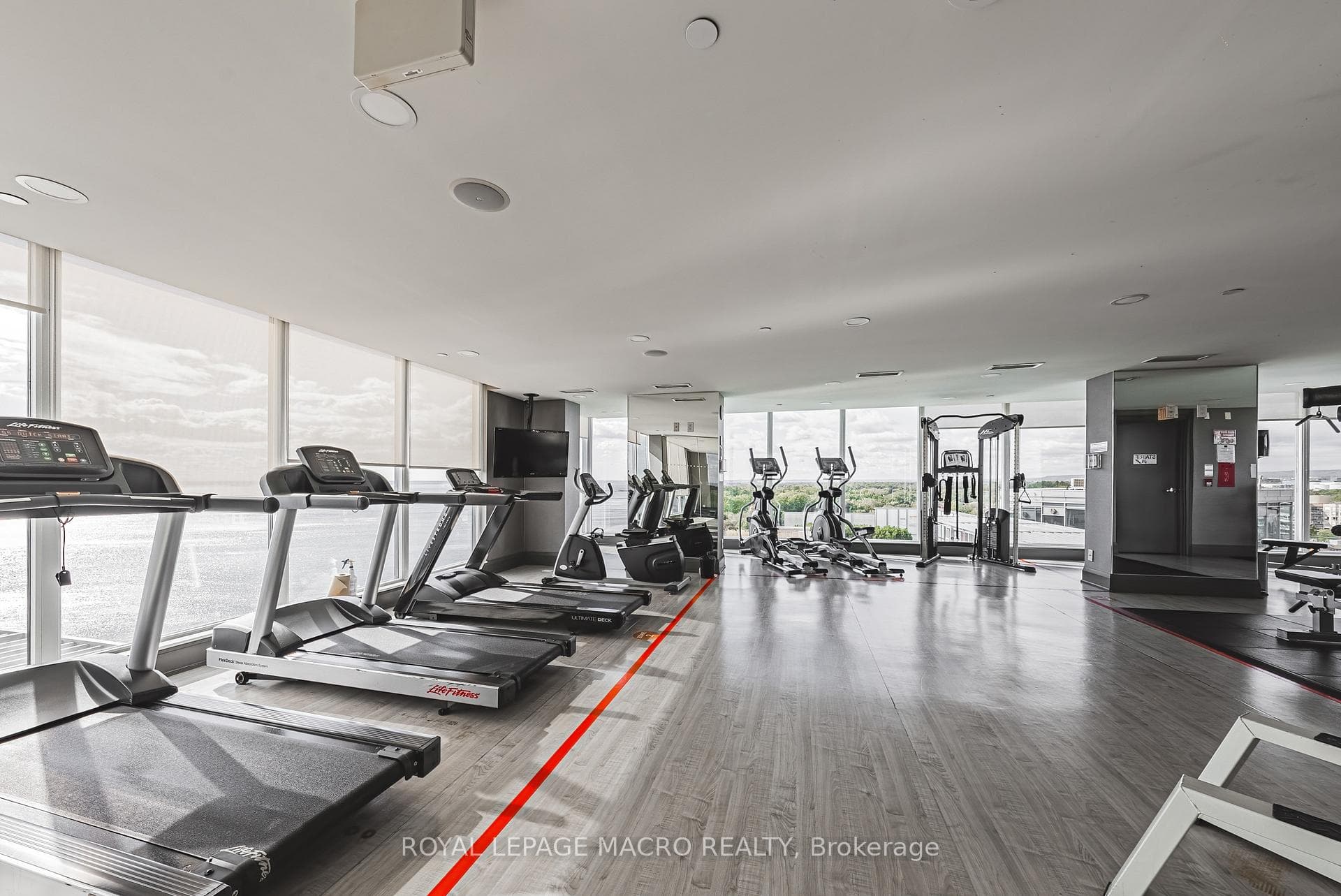 11 Bronte Road Unit 503 photo 18