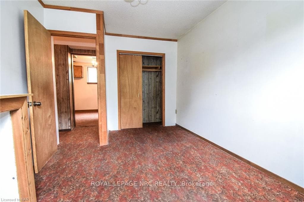 1 BLACKWOOD Crescent photo 24