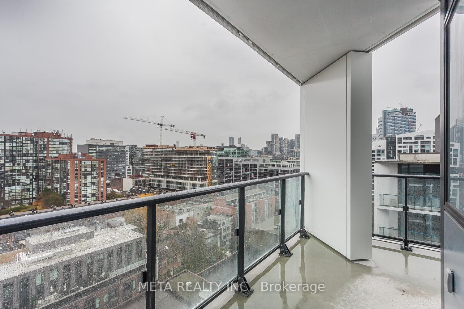 9 Tecumseth Street Unit 1409 photo 17
