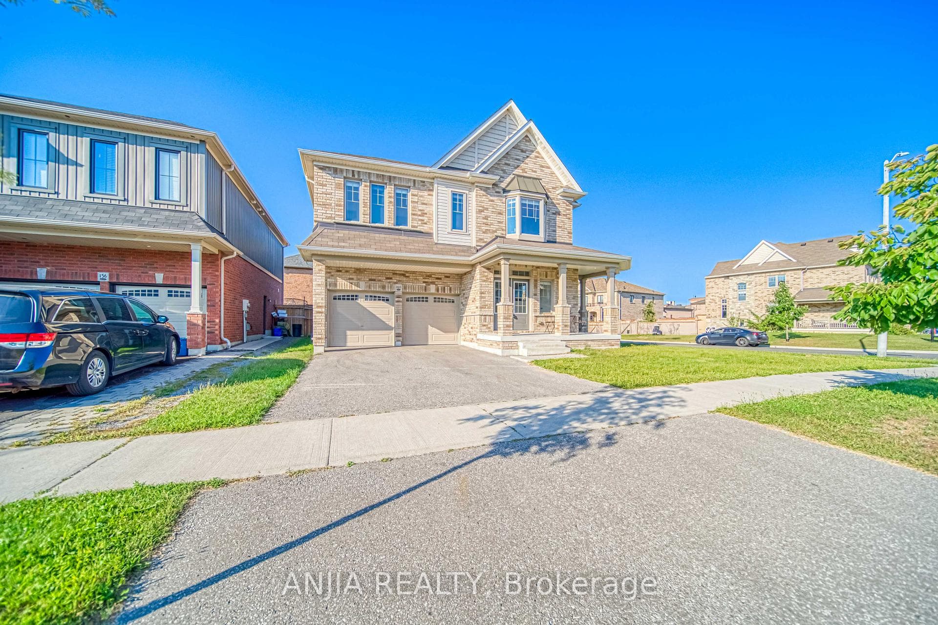 160 William Fair Drive photo 2