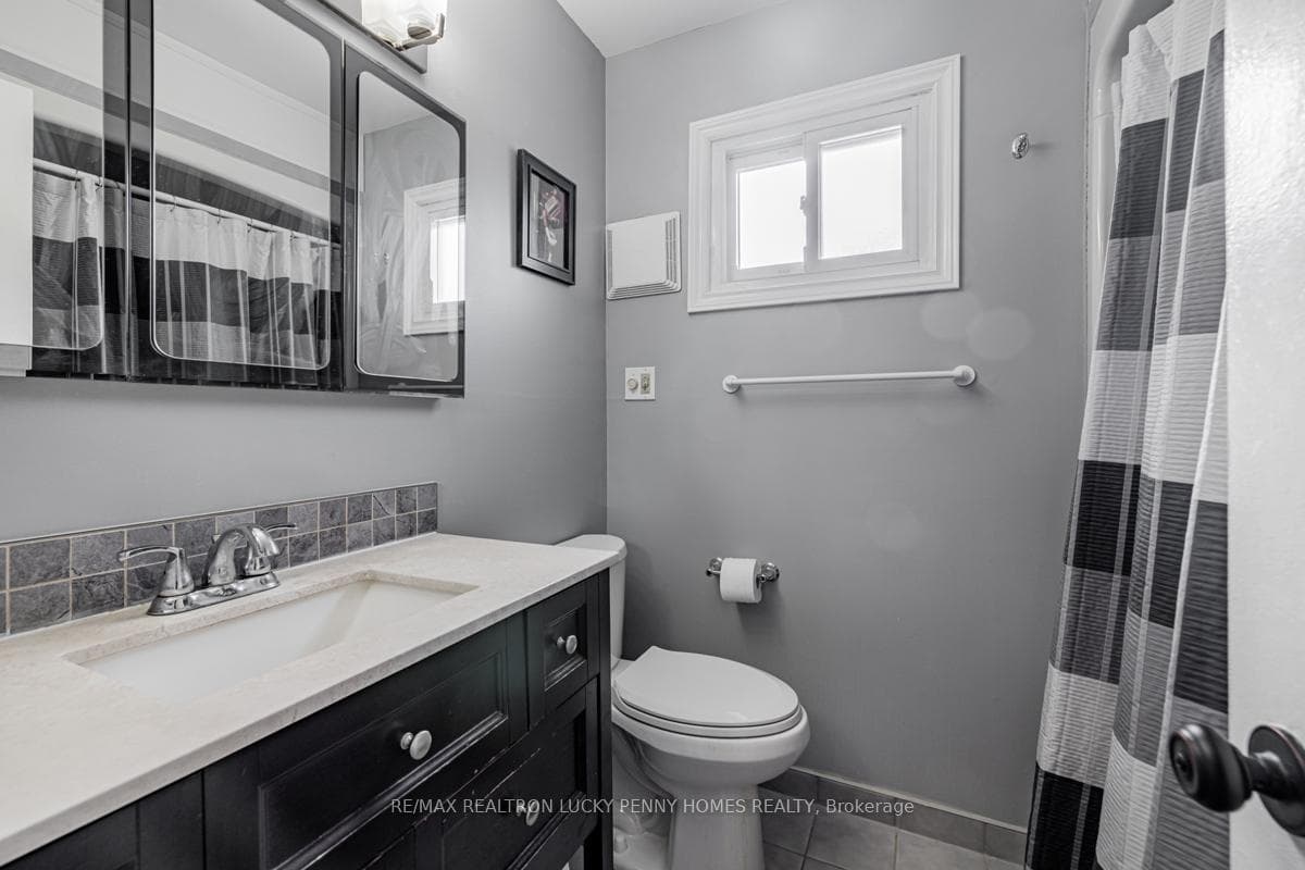 71 Parkway Avenue photo 17