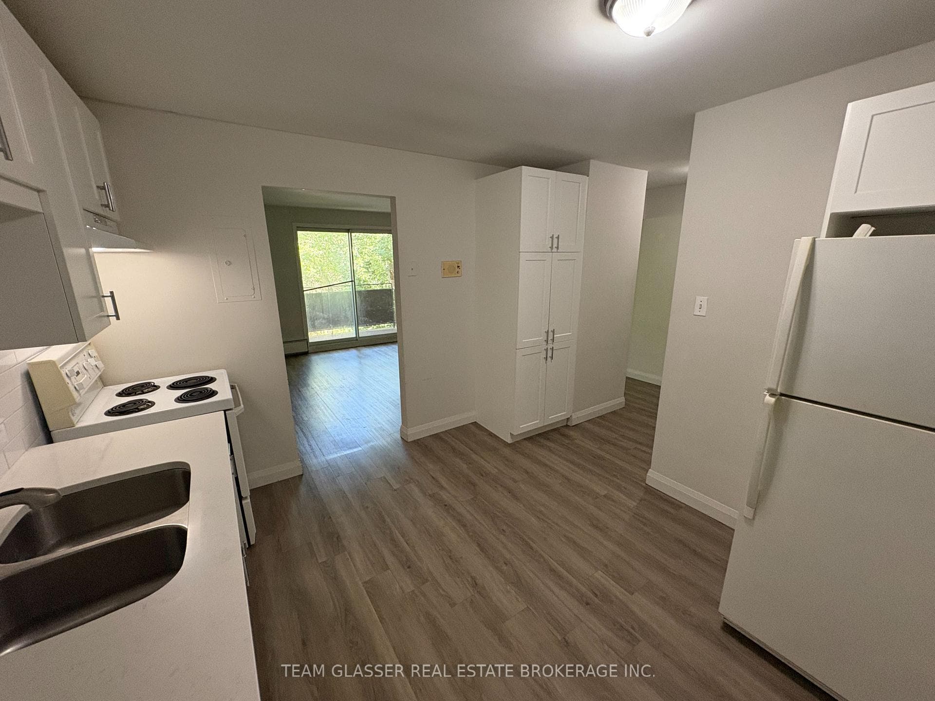 52 Hiawatha Street Unit 204 photo 11