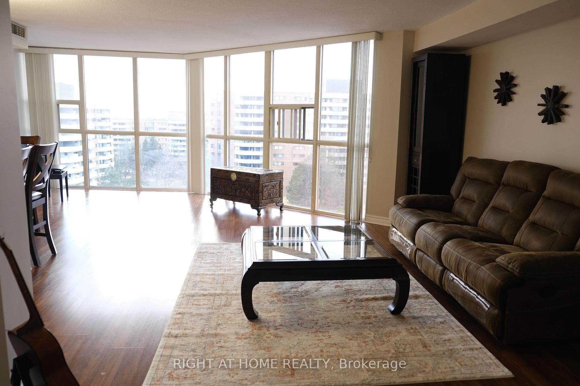 20 Baif Boulevard Unit 1009 photo 2