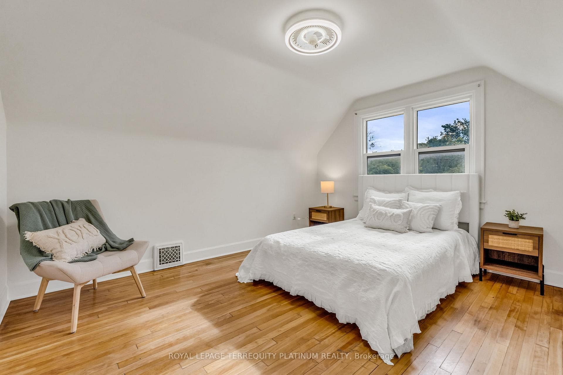 10 Locarno Avenue photo 27
