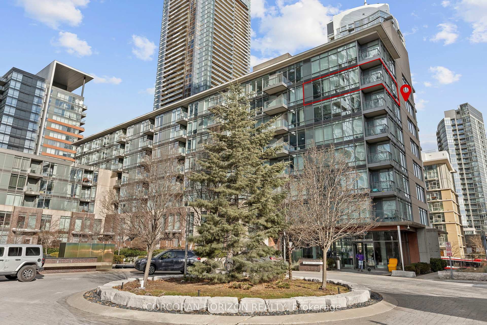 15 Brunel Court Unit 718 photo 1