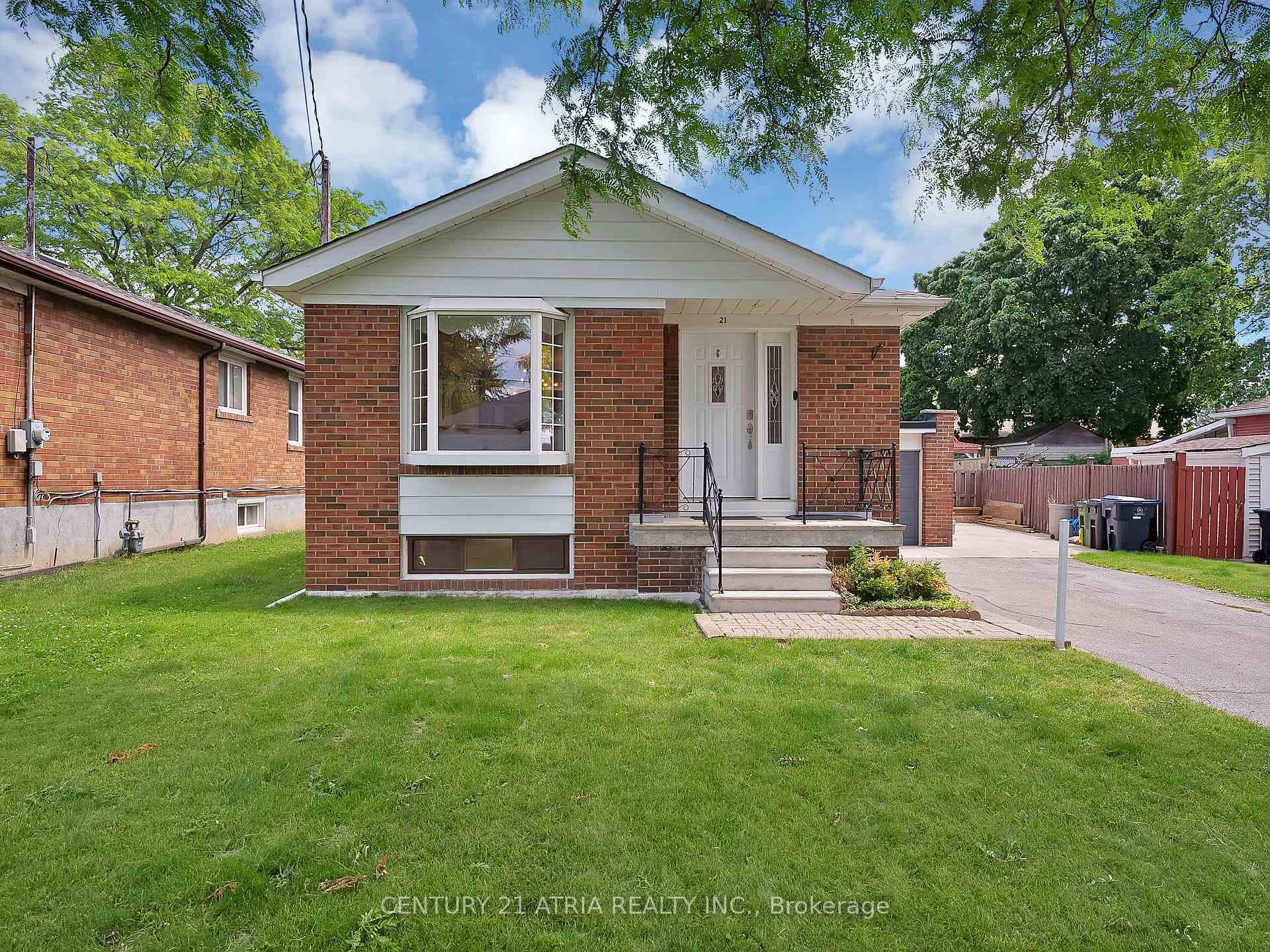 21 Cavehill Crescent photo 1