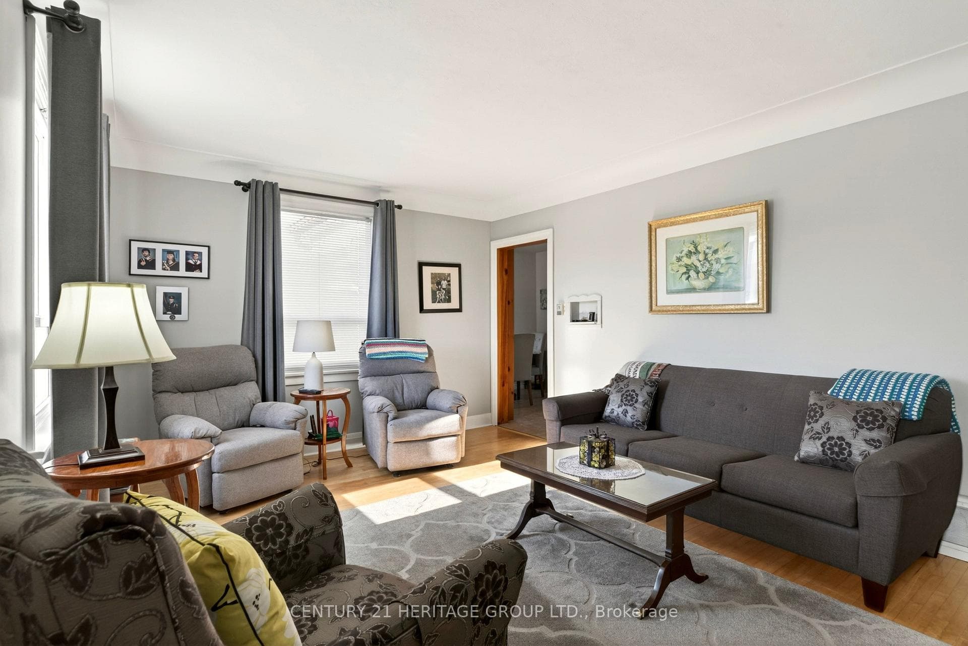 944 Garth Street photo 6
