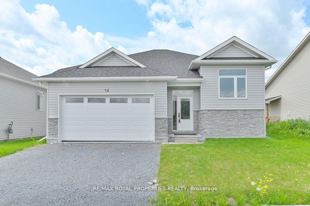 14 Summit Crescent photo 1