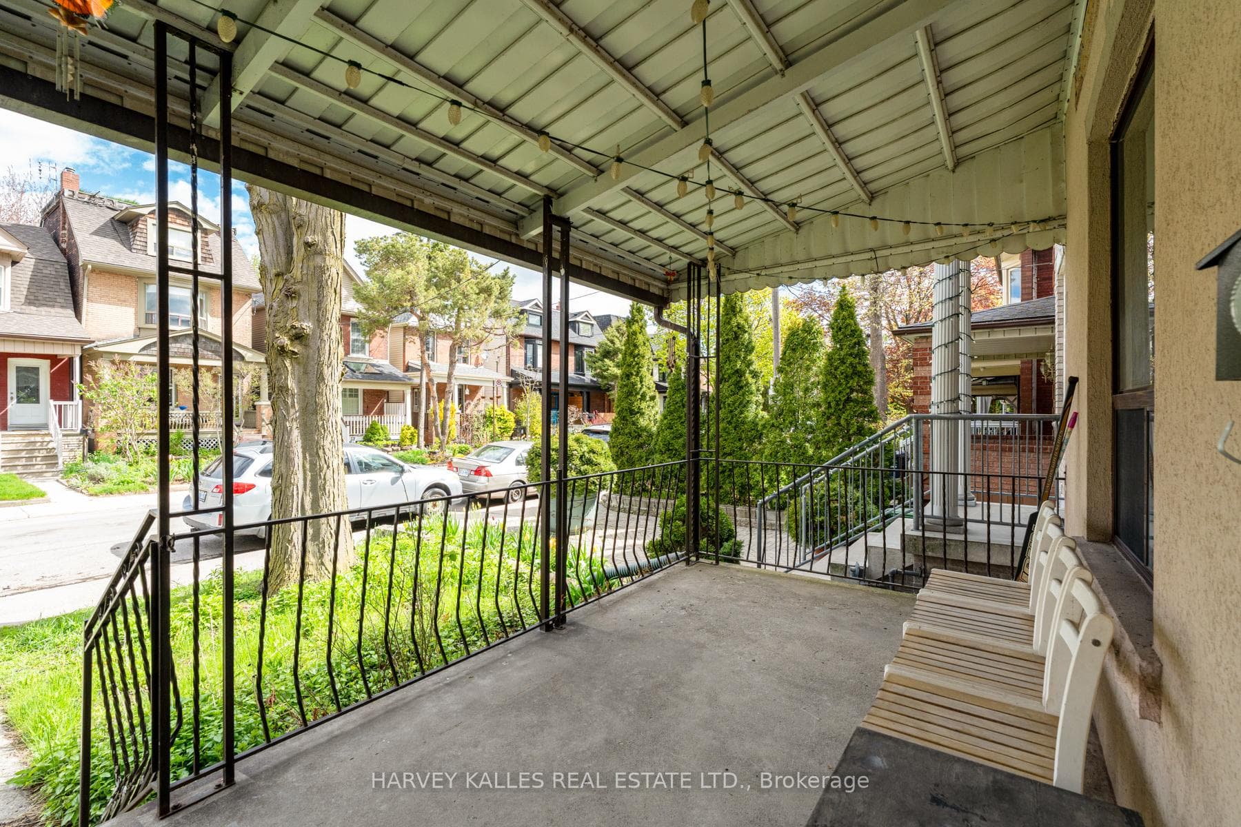 105 Melville Avenue photo 8