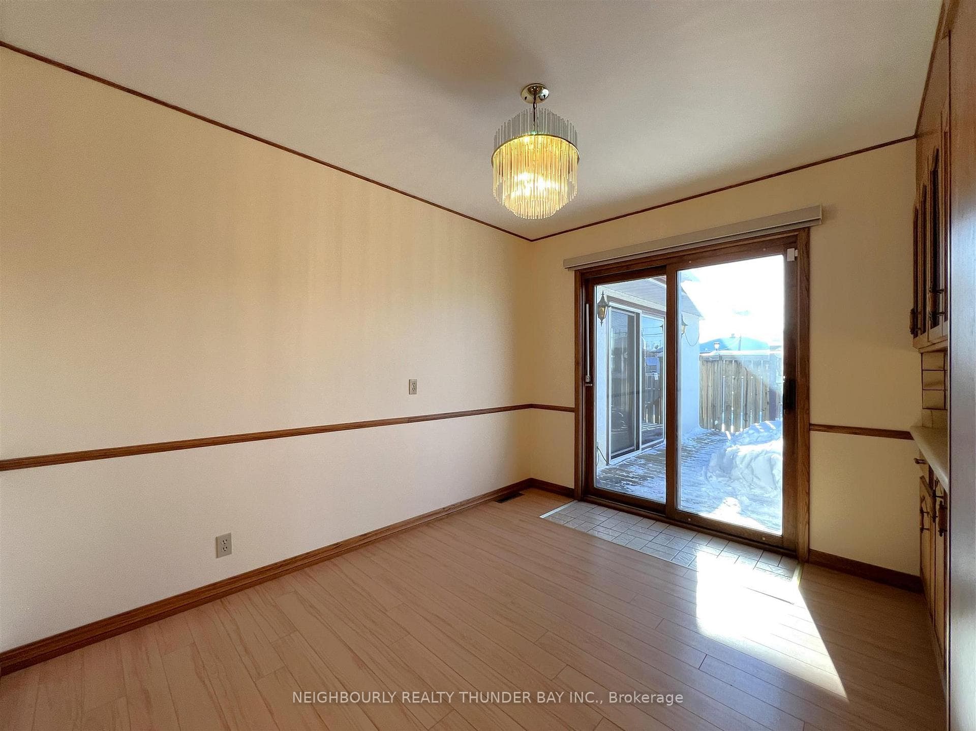 216 Caroline Street photo 7