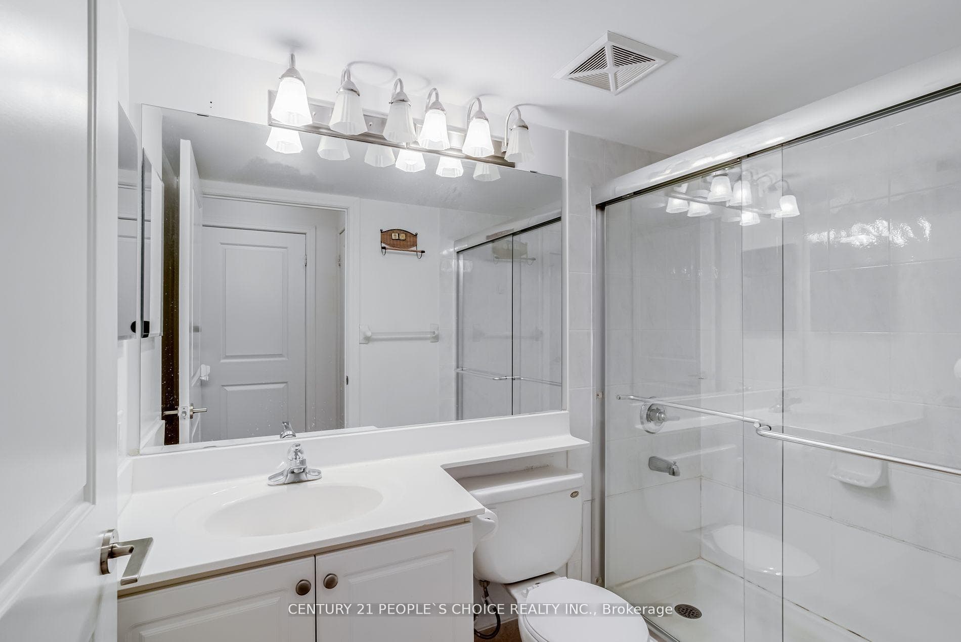 31 Bales Avenue Unit 1608 photo 23
