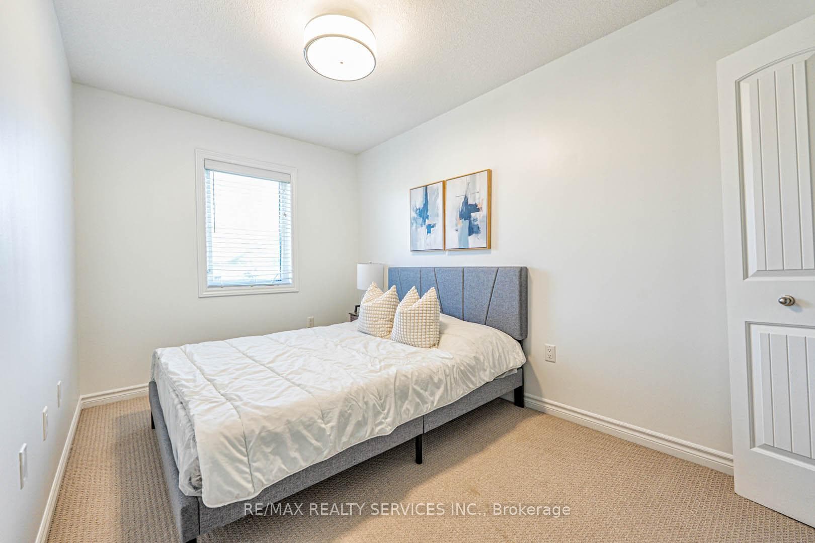 22 Arlington Crescent Unit 22 photo 18