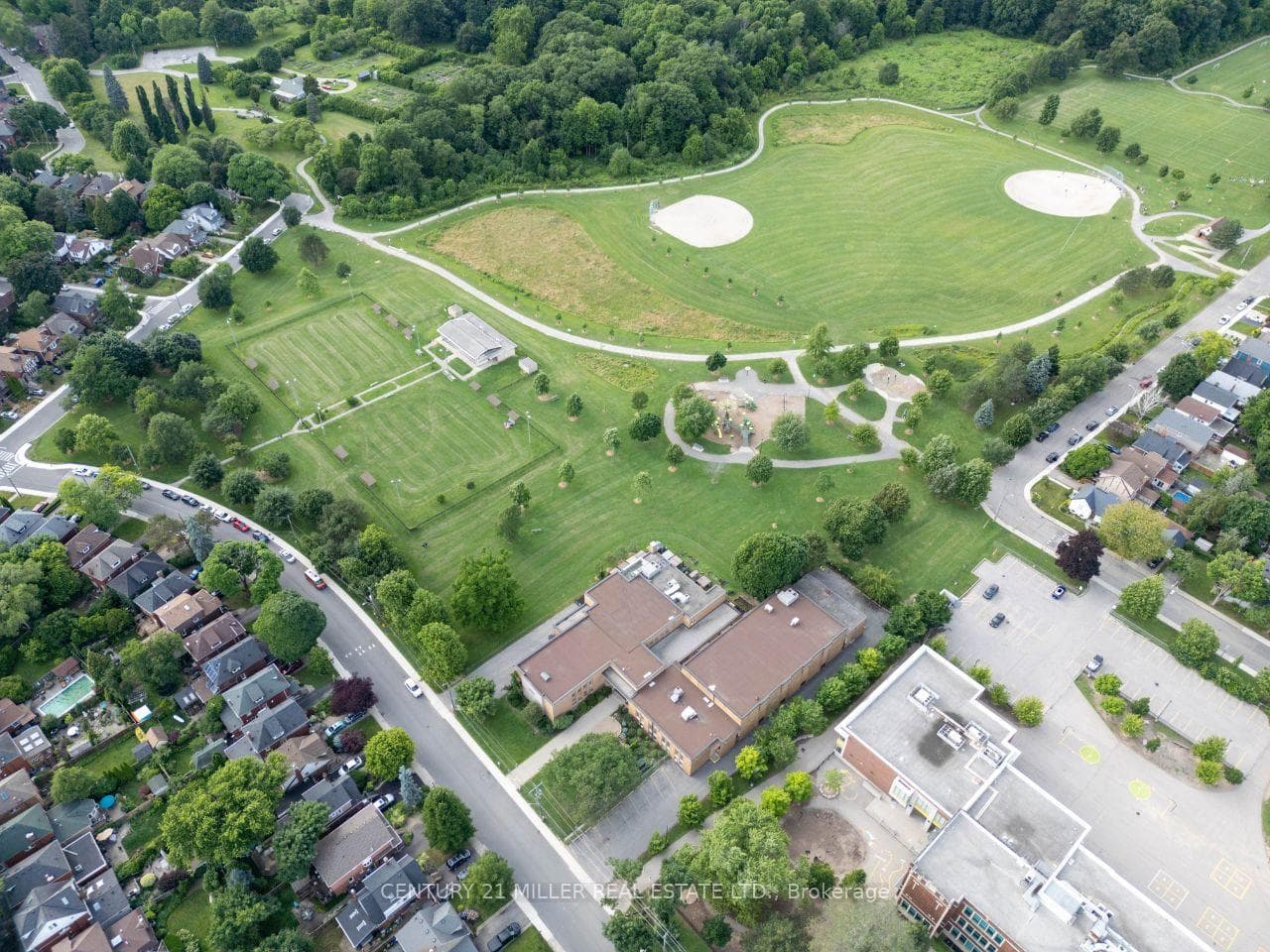34 South Oval N/A photo 37