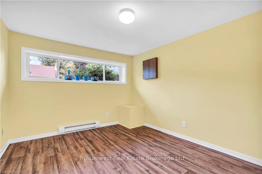259 WARATAH Avenue photo 31