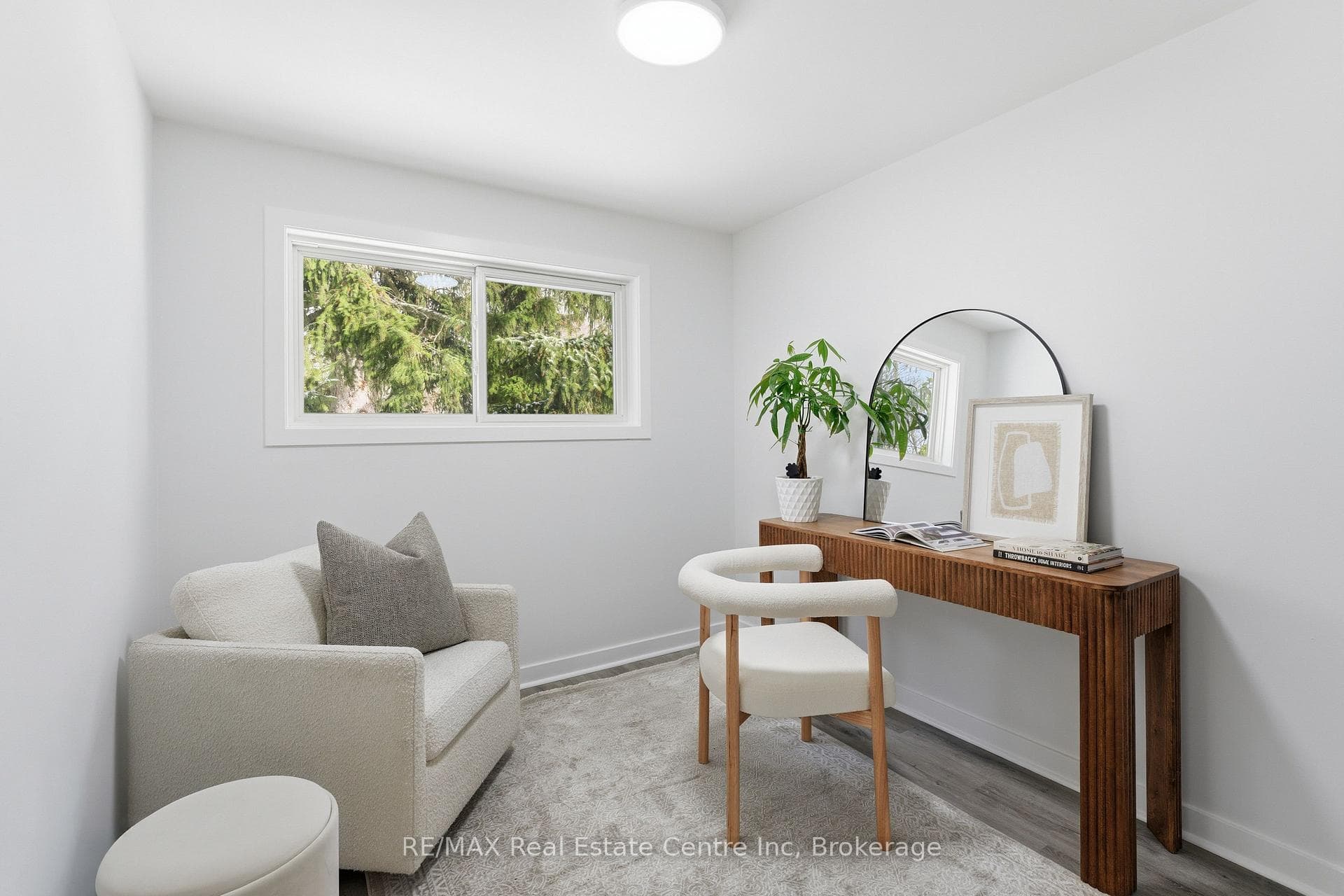 65 Sunnylea Crescent photo 35