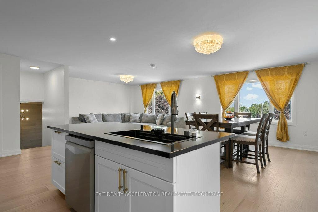 95 McCabe Street photo 6