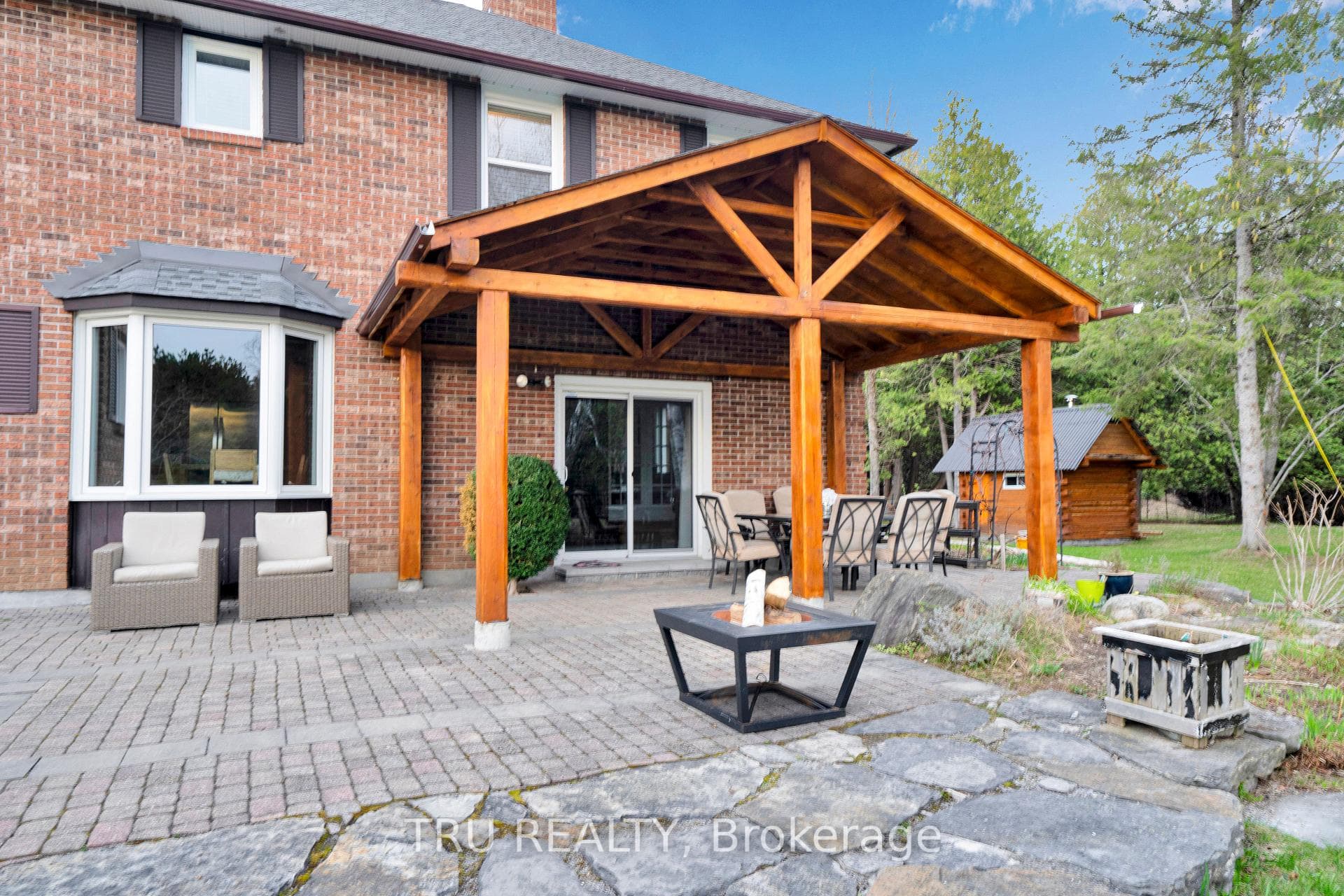 2529 MARSHWOOD Road photo 38