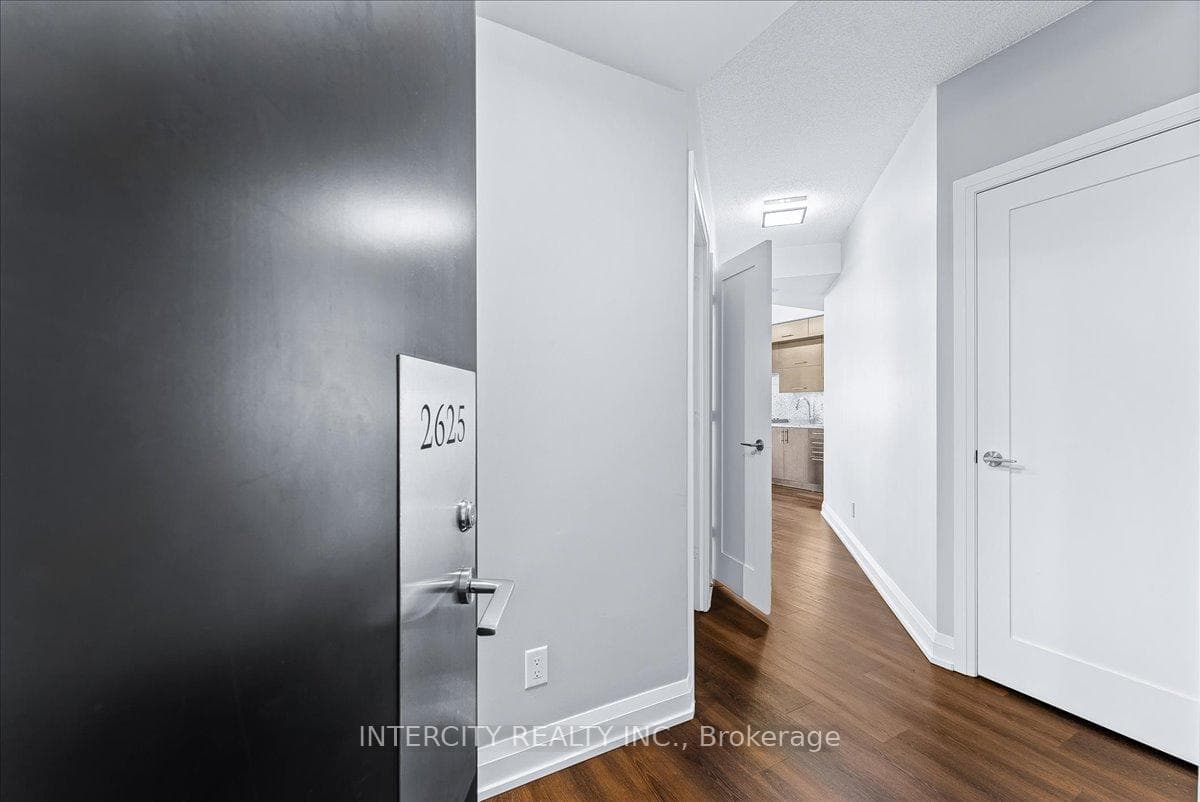 5 SHEPPARD Avenue Unit 2625 photo 8