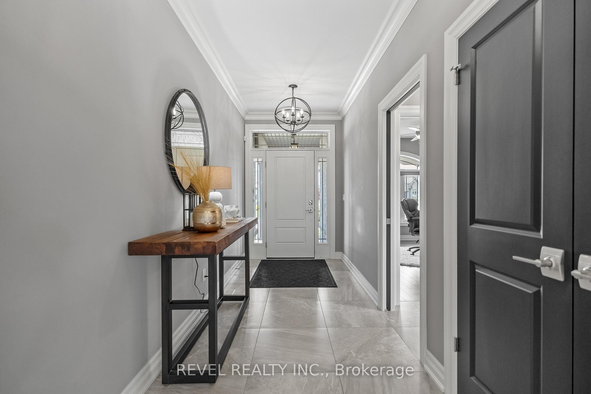 105 Berwick Trail photo 14