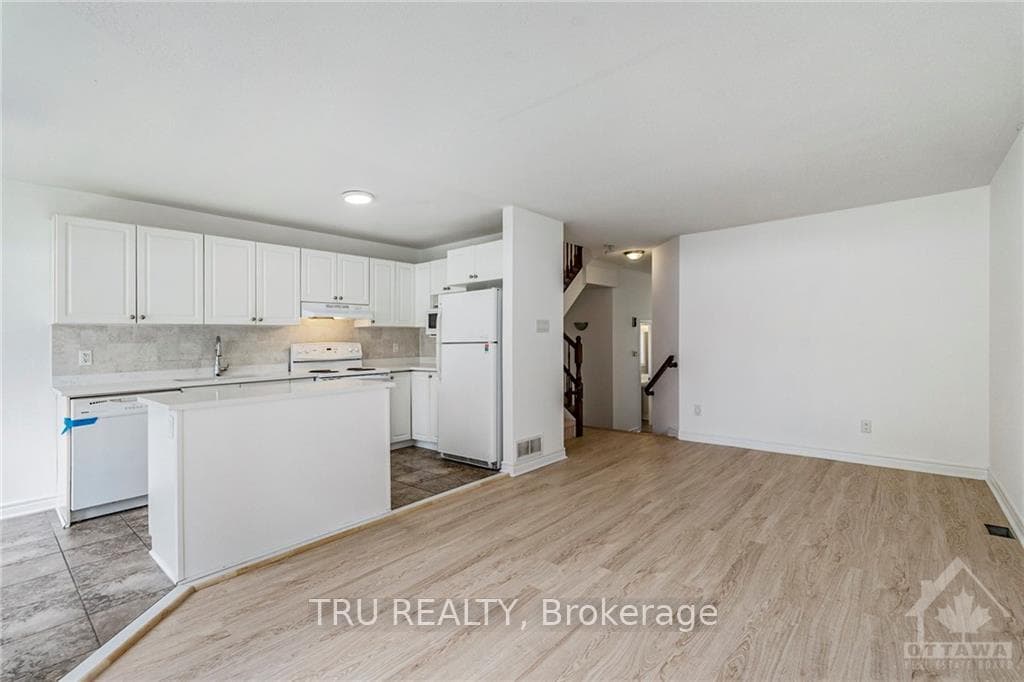 100 MARRISSA Avenue photo 5