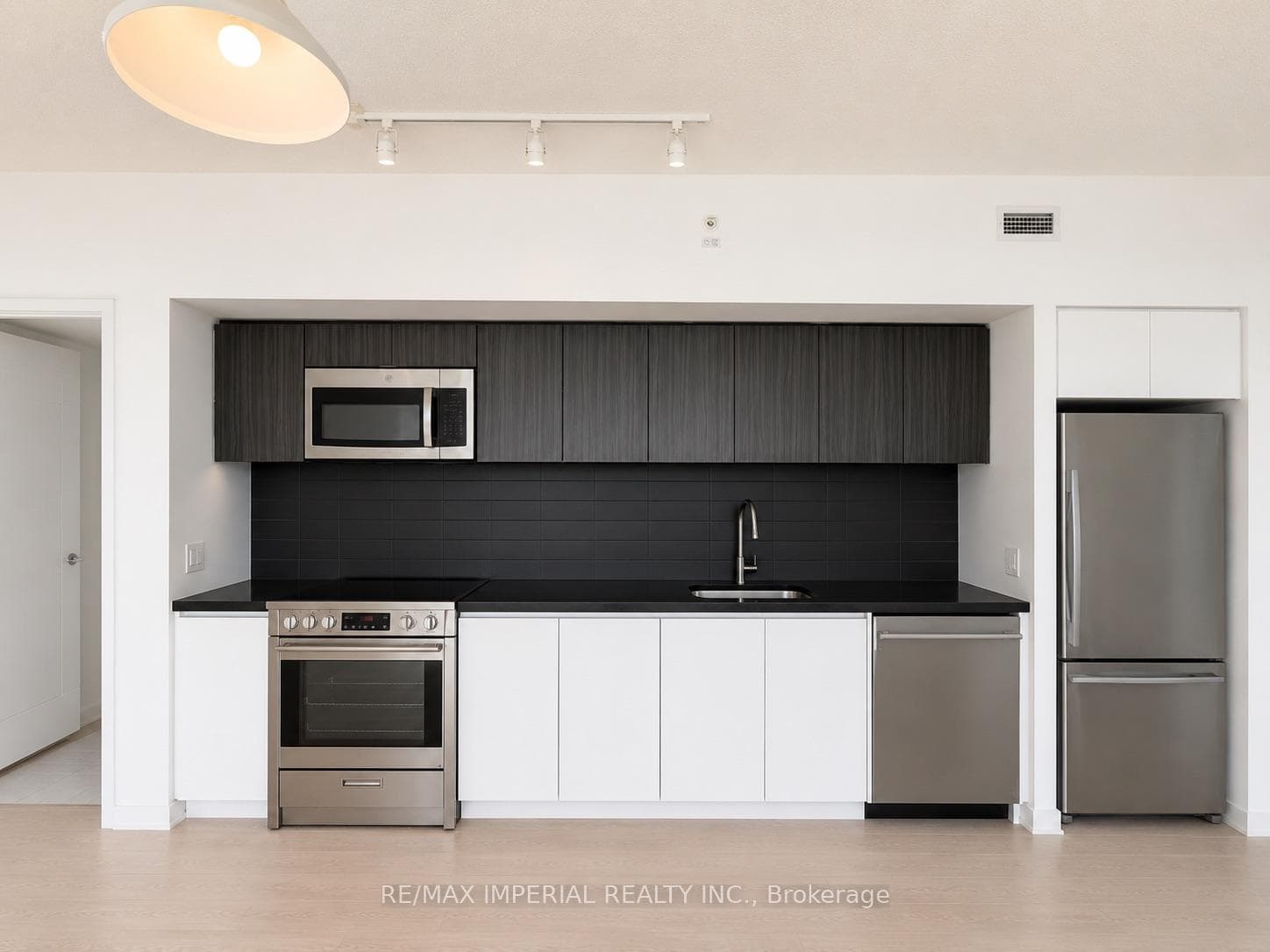 75 Queens Wharf Road Unit 4606 photo 3