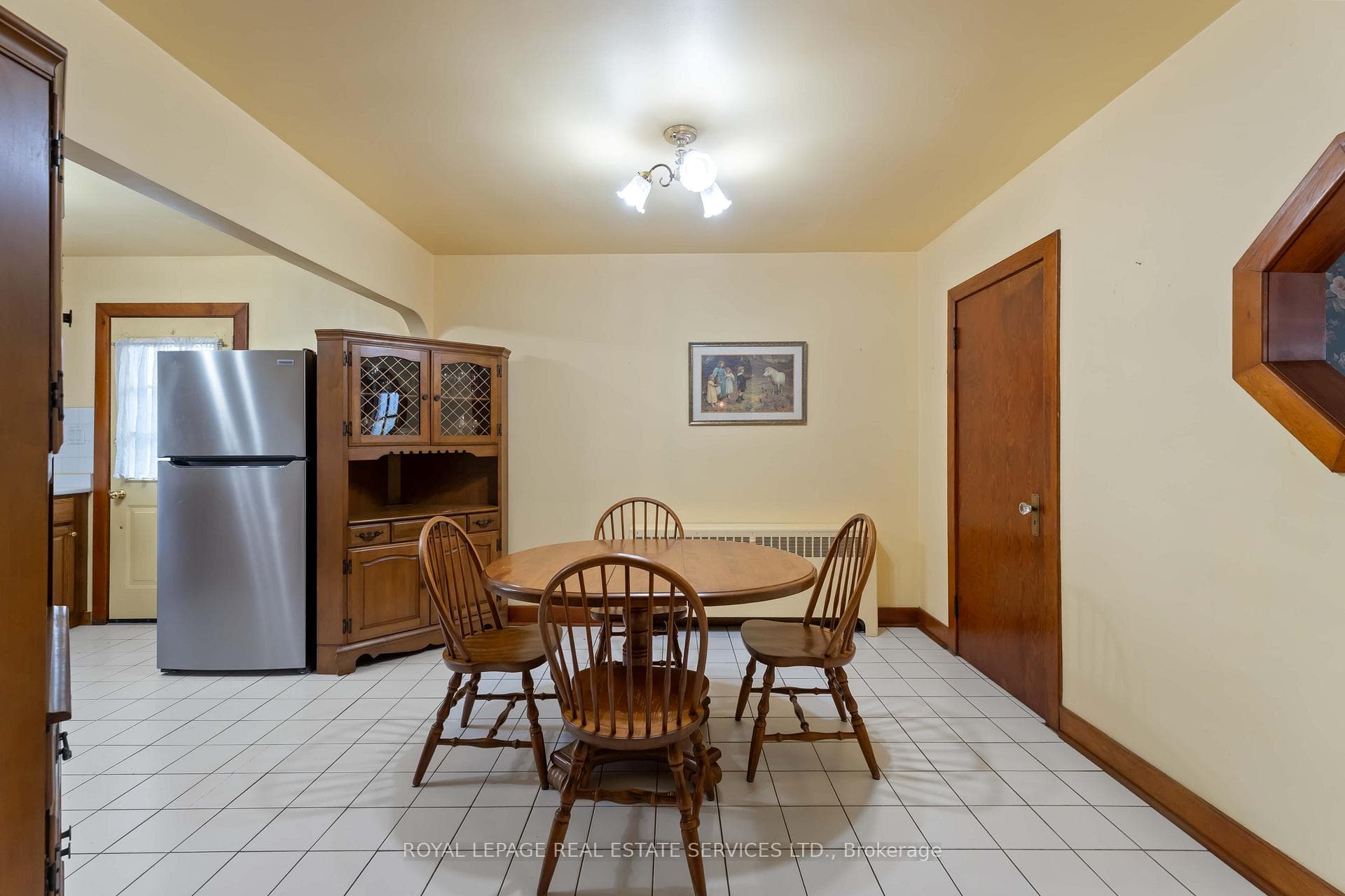3835 Main Street photo 18