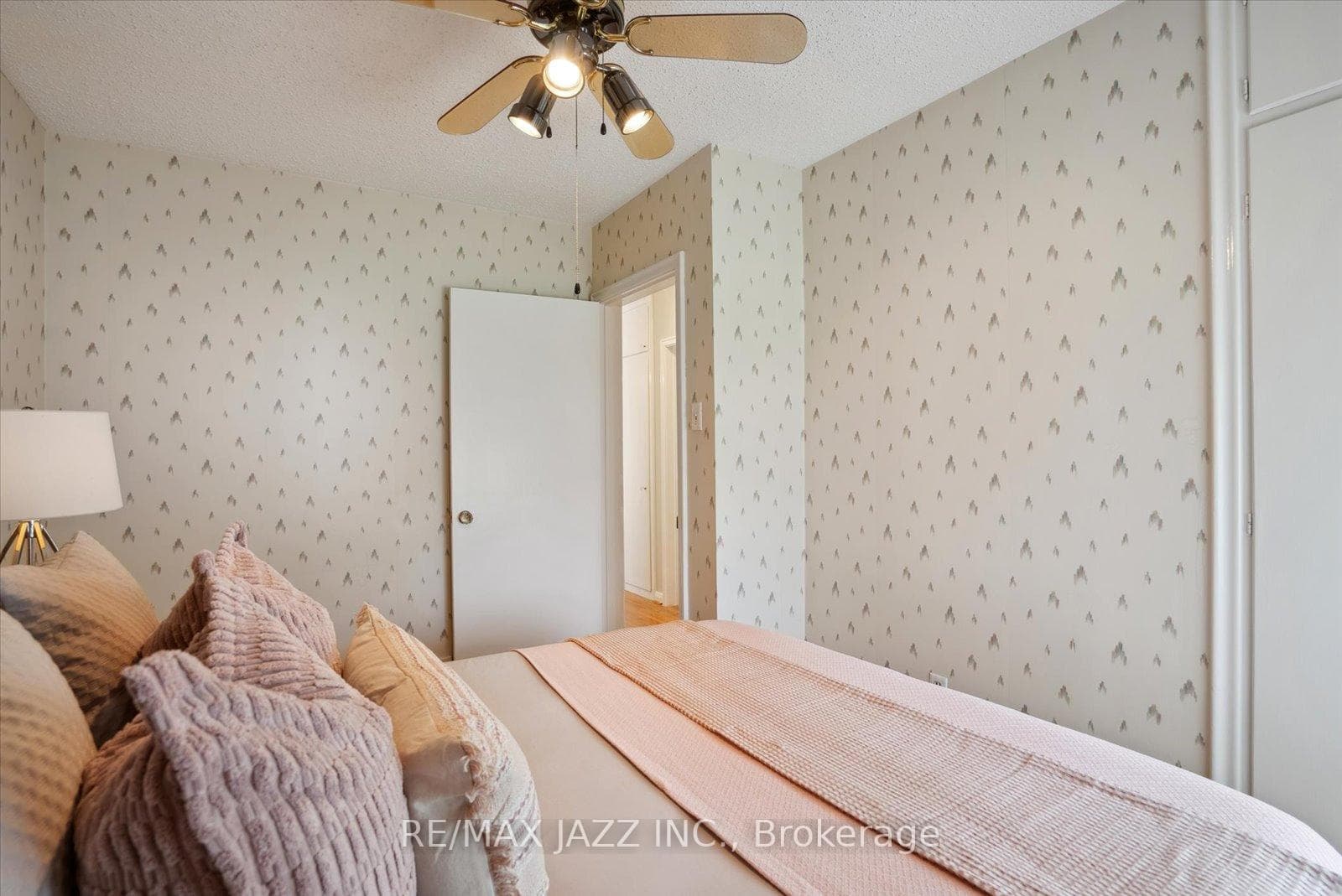 38 Terraview Boulevard photo 20