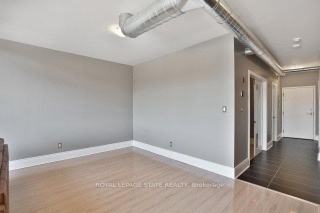 80 King William Street Unit 406 photo 10