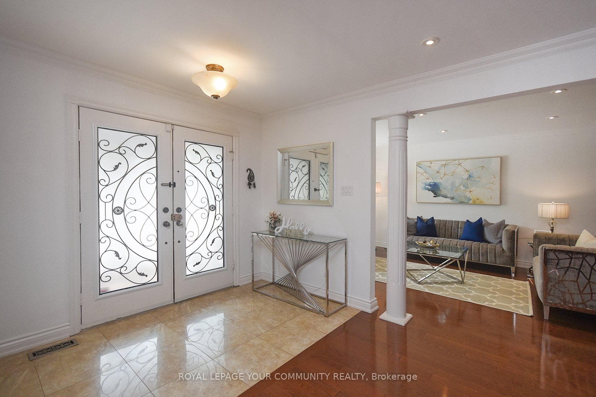 38 Tomlin Crescent photo 4