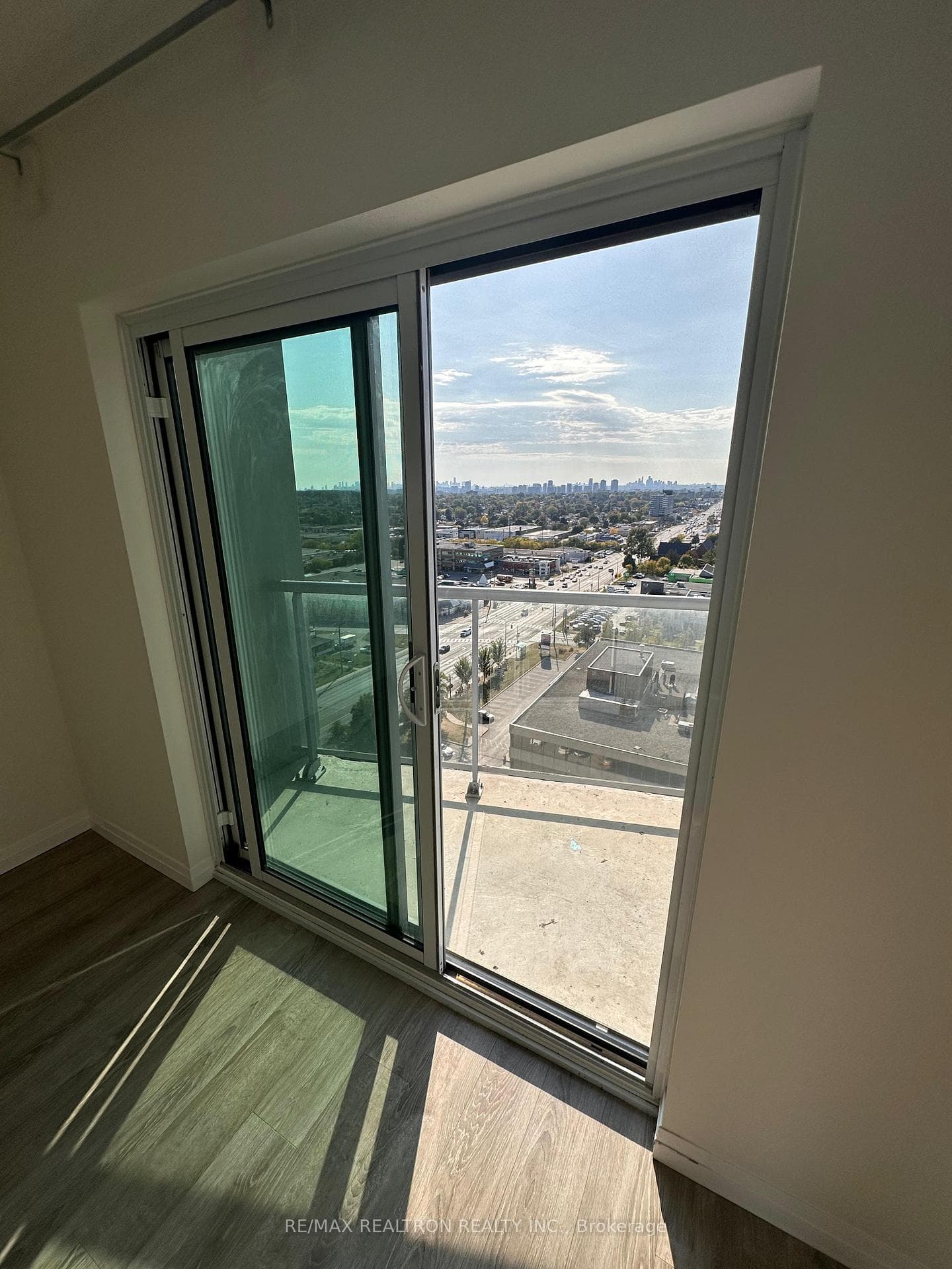 2150 Lawrence Avenue Unit PH05 photo 12