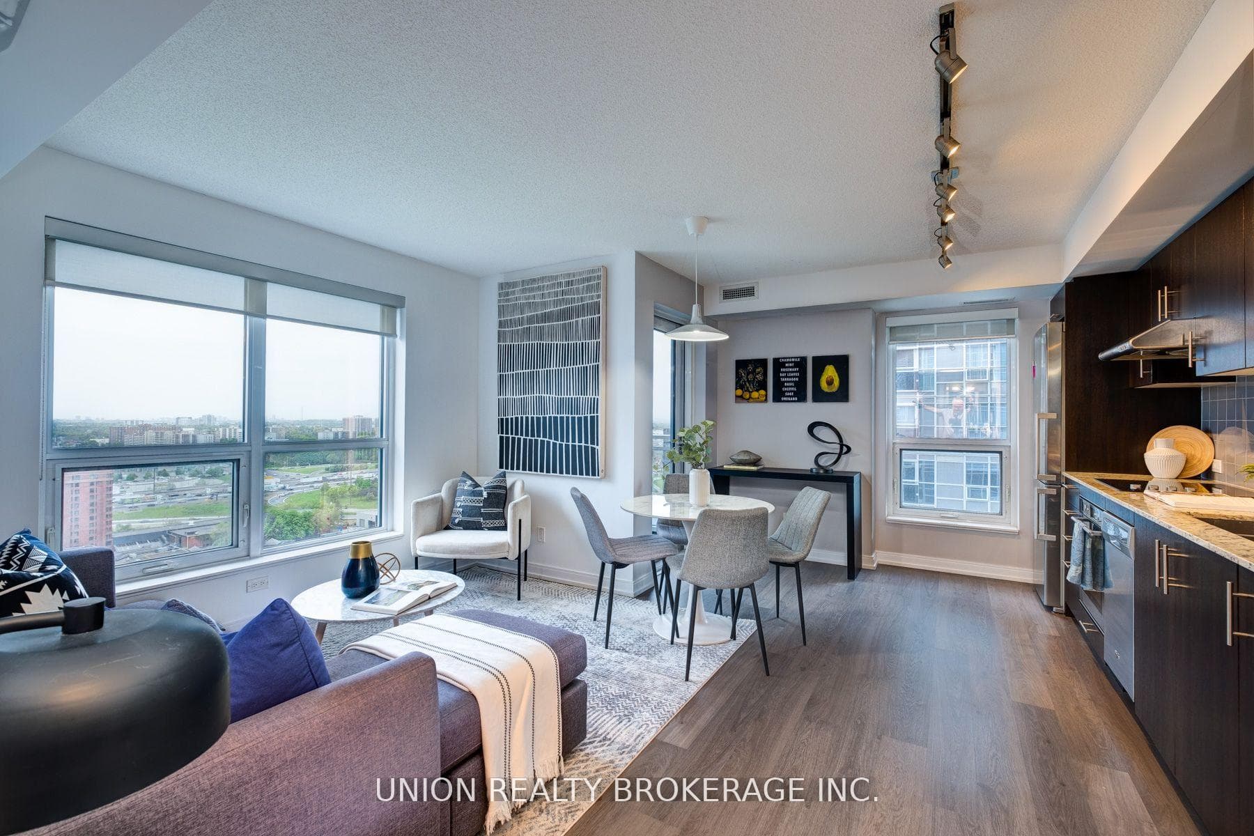 255 Village Green Square Unit 2203 photo 9