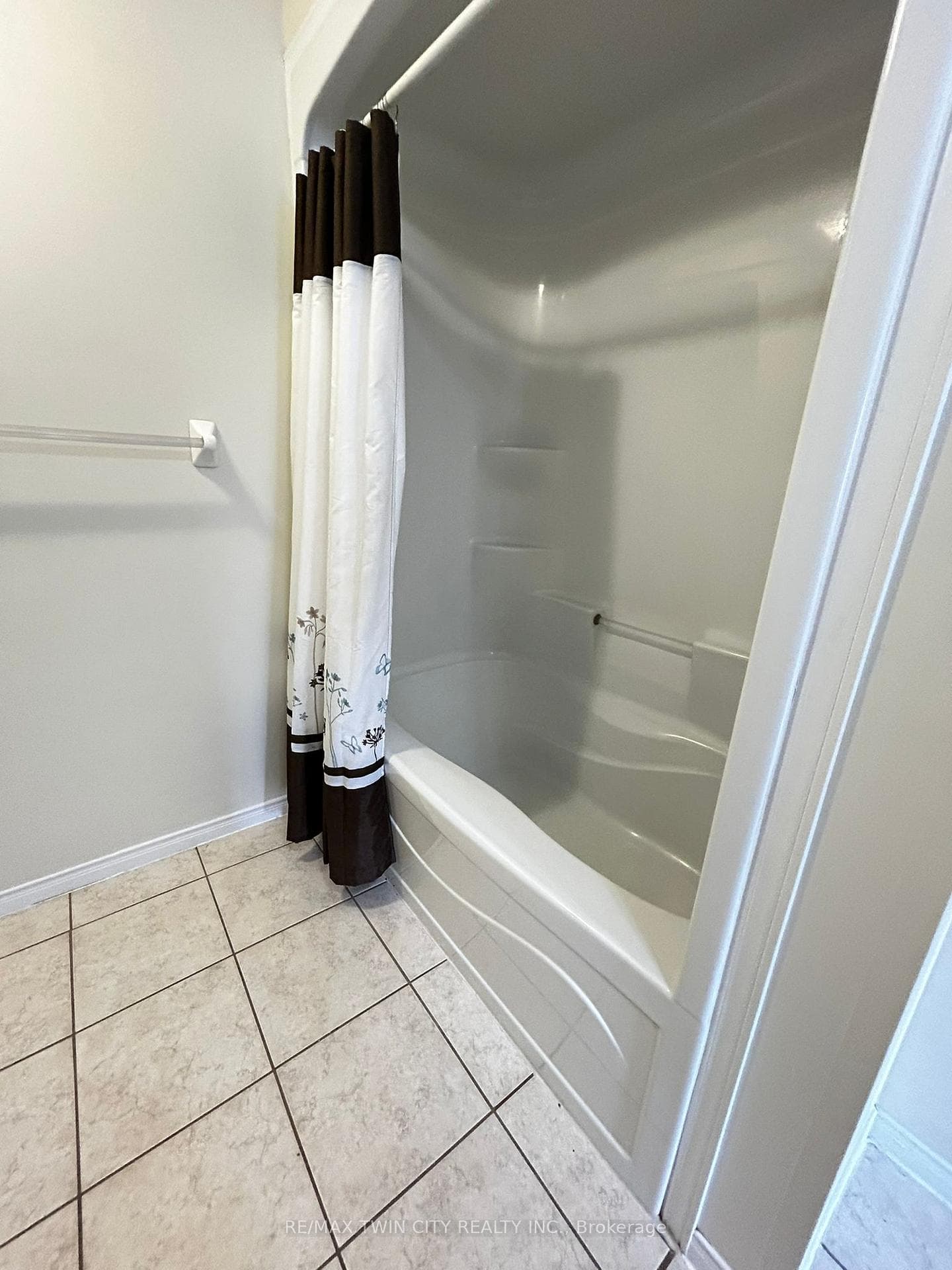 12 Holborn Drive Unit D30 photo 11