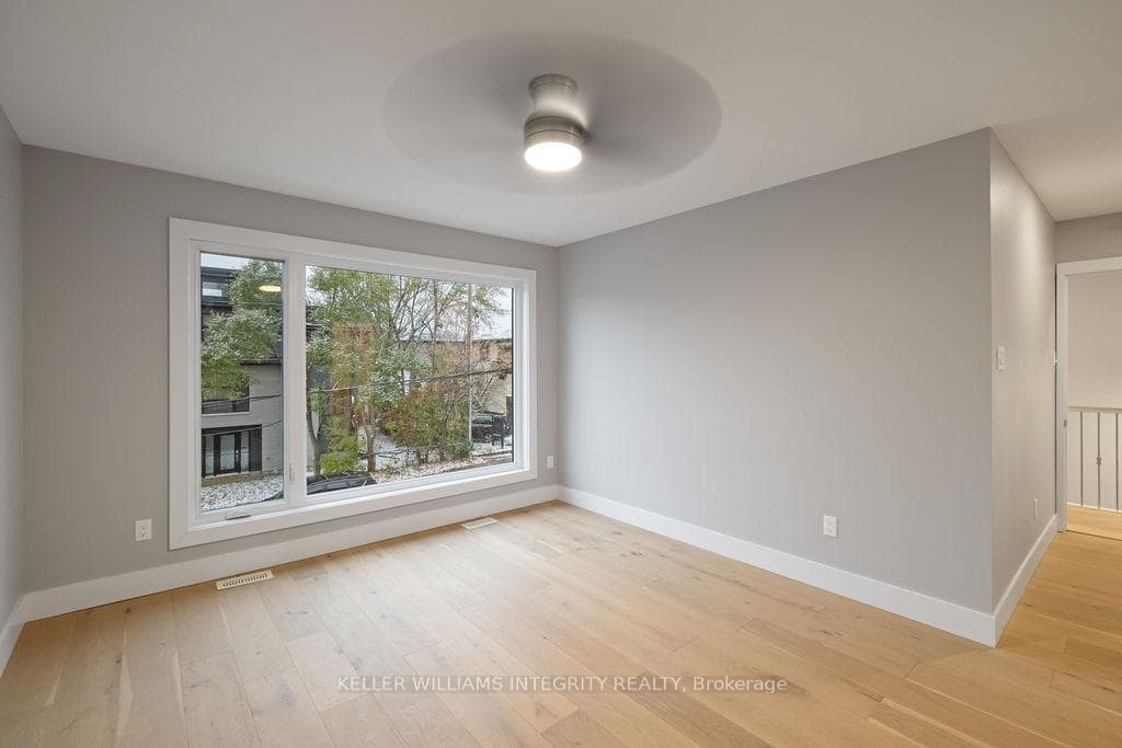 11 Quill Street Unit A photo 17