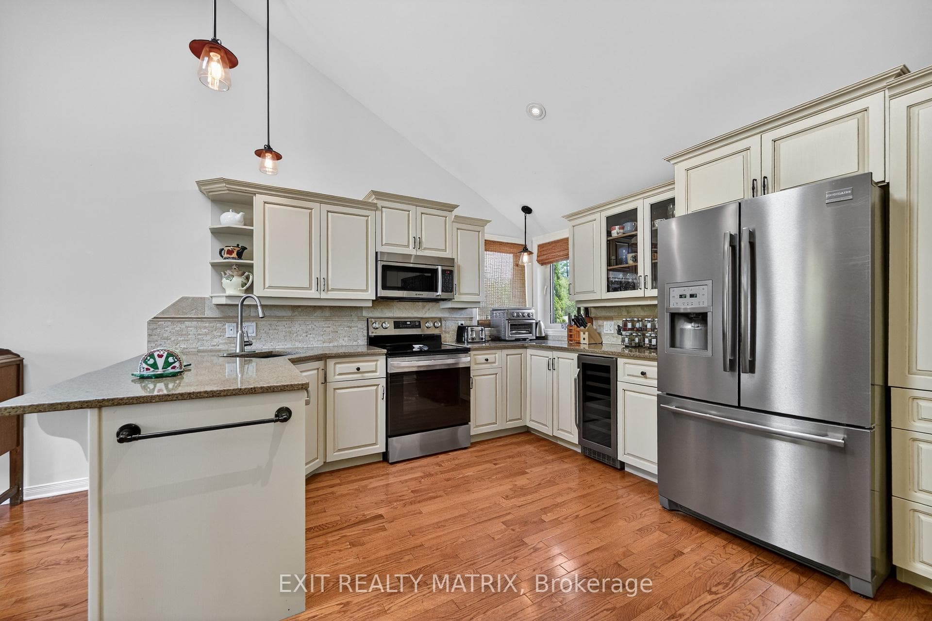 30 Cory Drive photo 18
