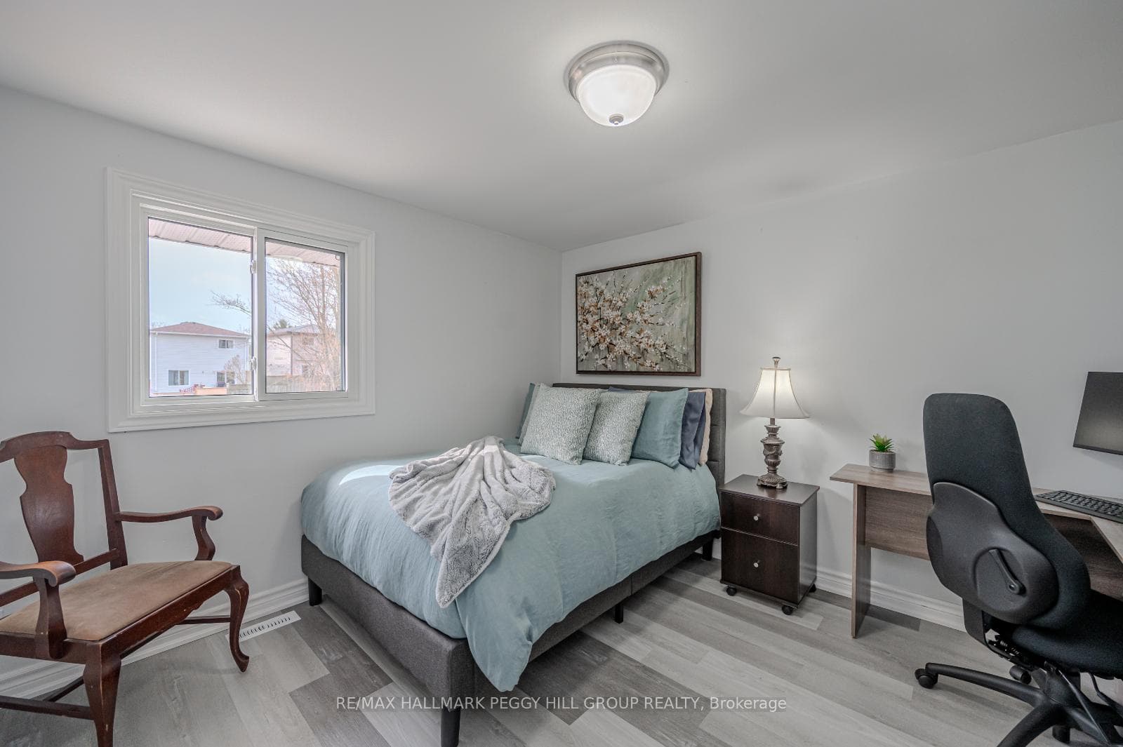 228 Margaret Street photo 9