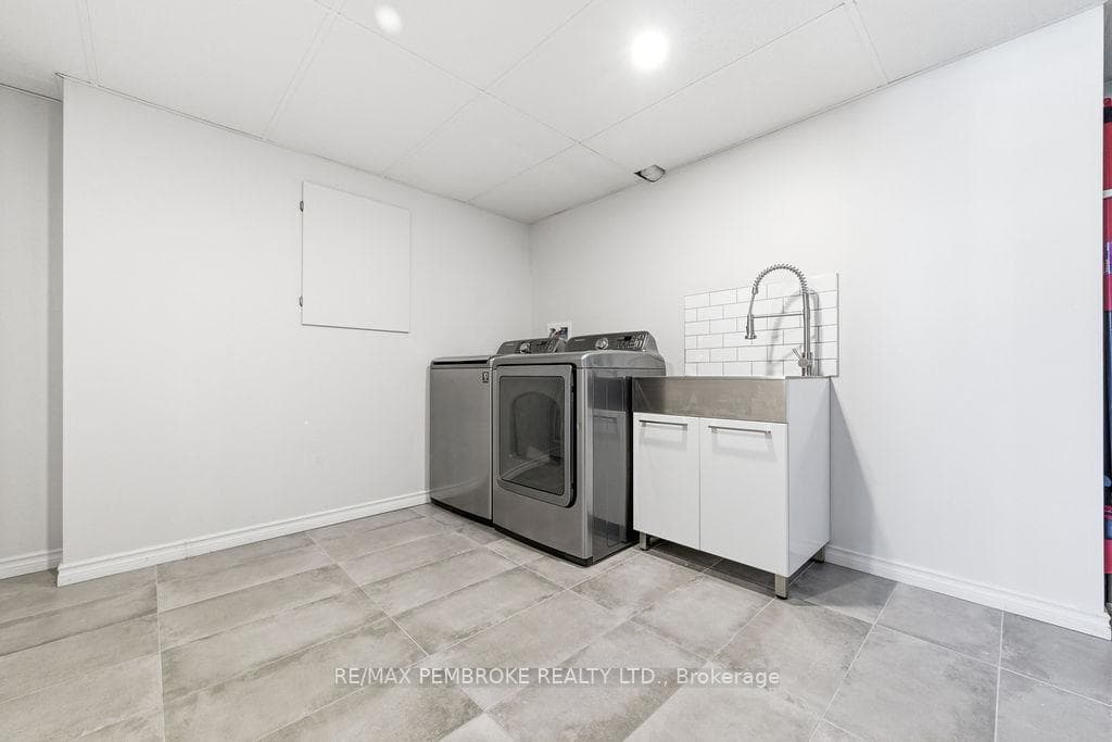 47 Highland Park Drive photo 35