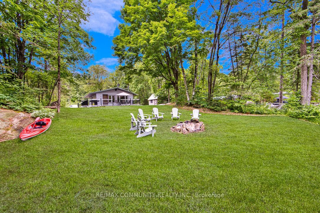 6605 Pioneer Village Lane photo 27