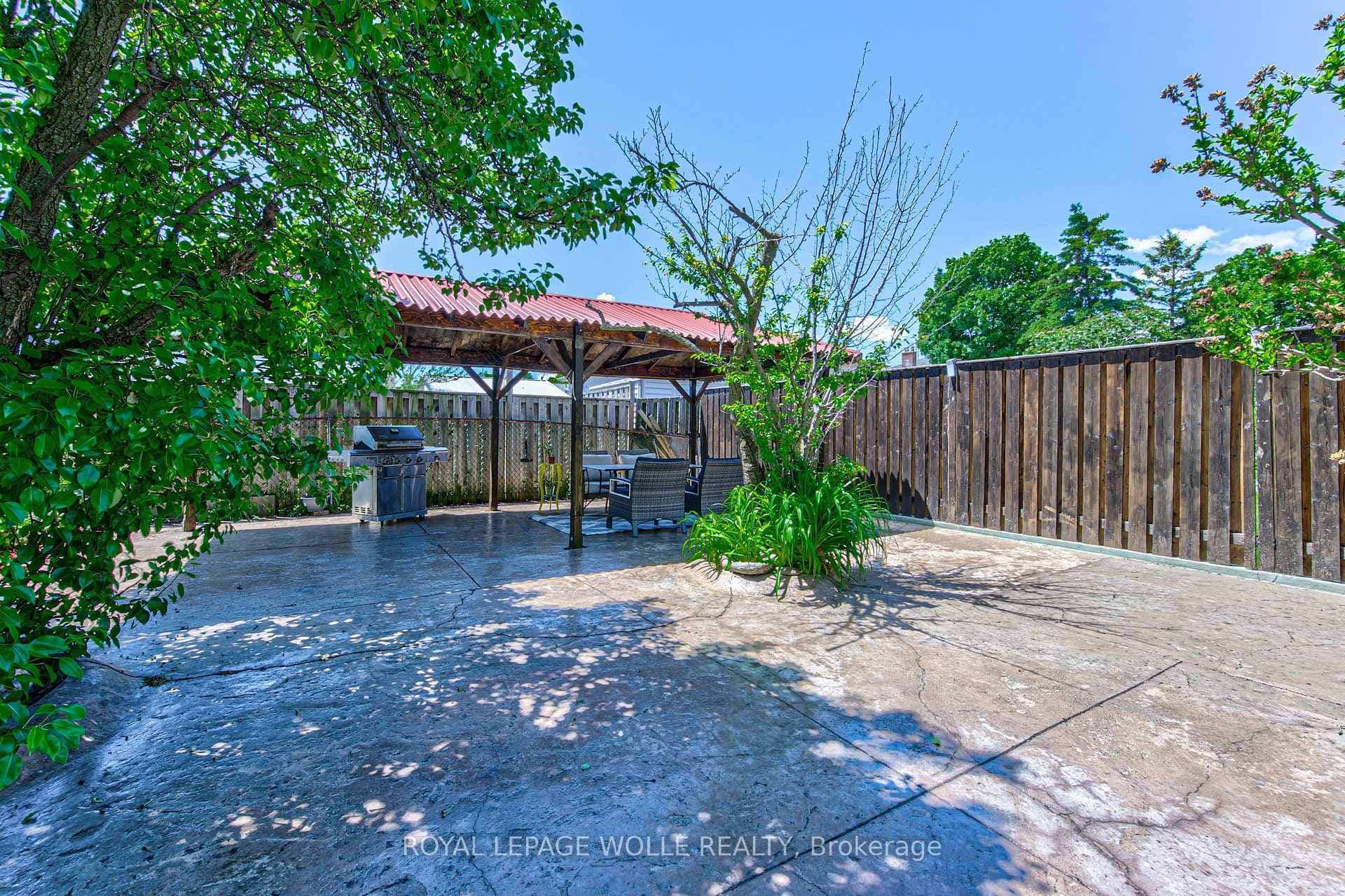 2560 Palisander Avenue photo 33
