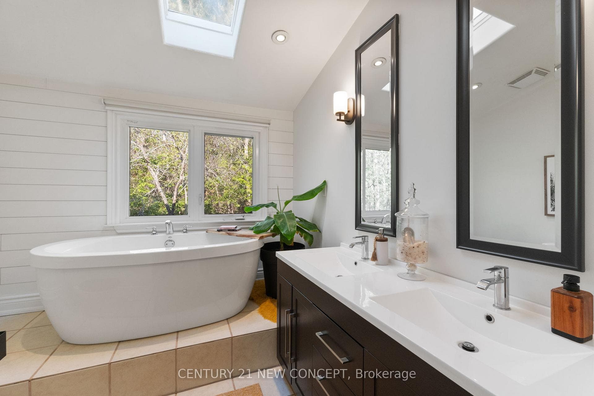 47 Sandra Drive photo 20