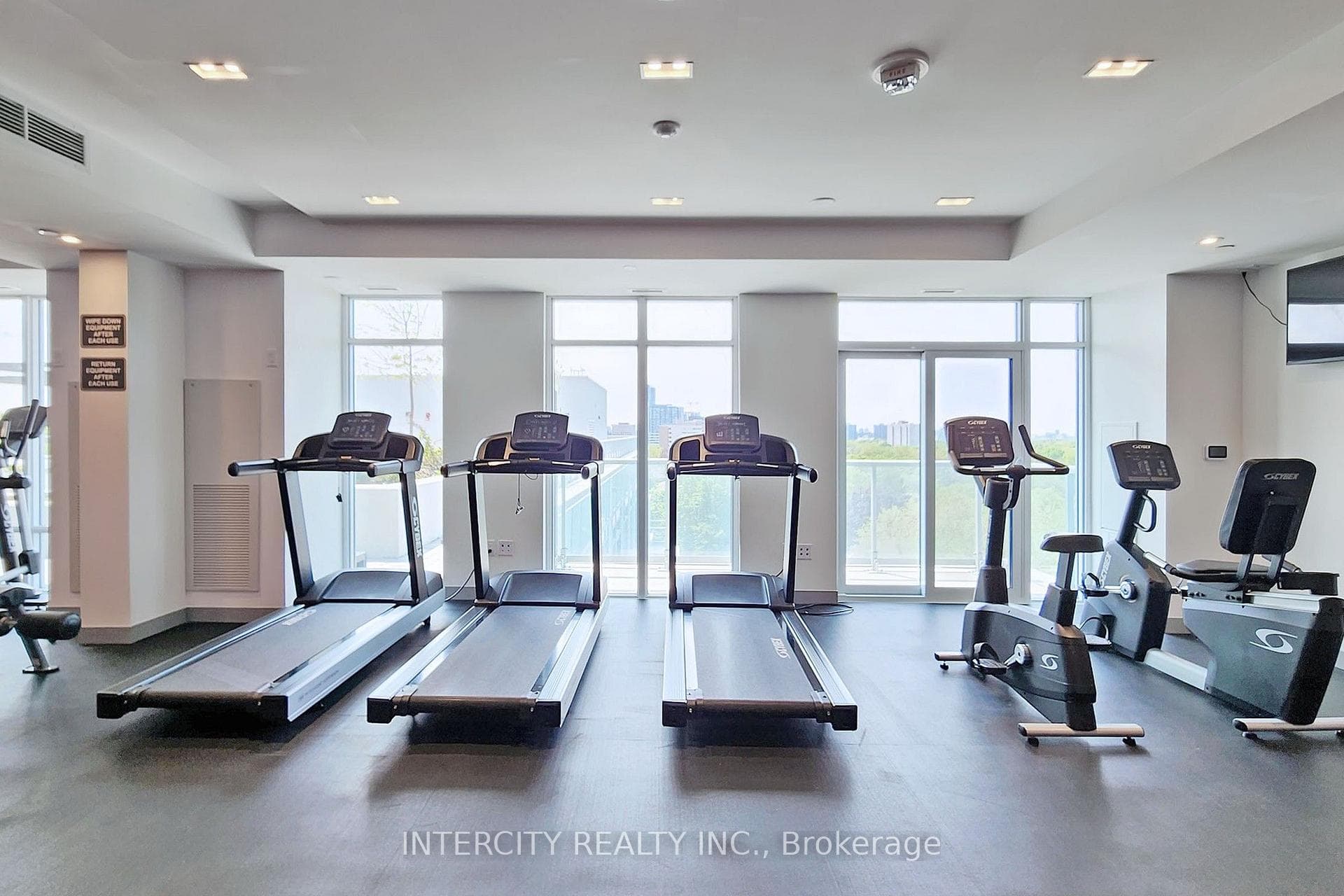 3220 Sheppard Avenue Unit 1509 photo 21