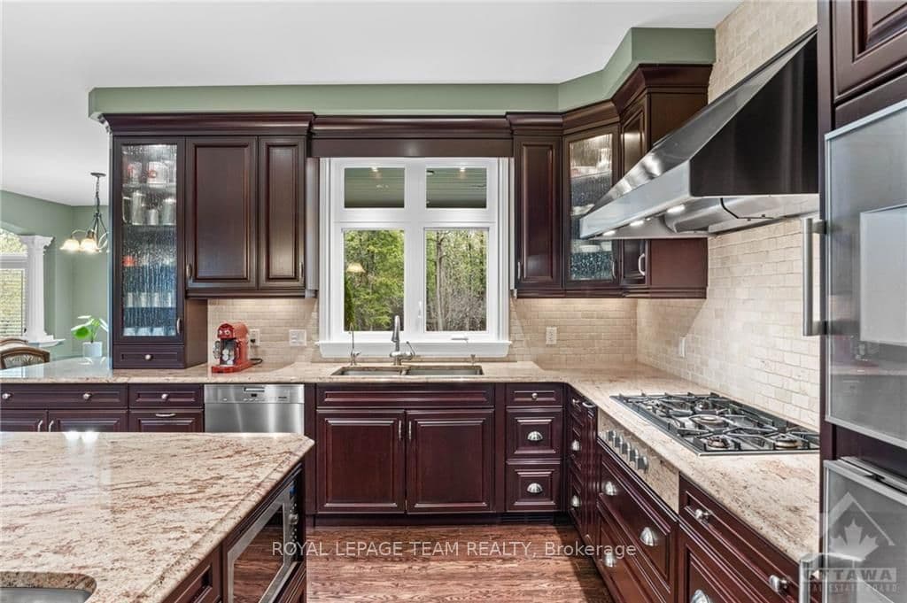 1116 MEADOWSHIRE Way photo 9