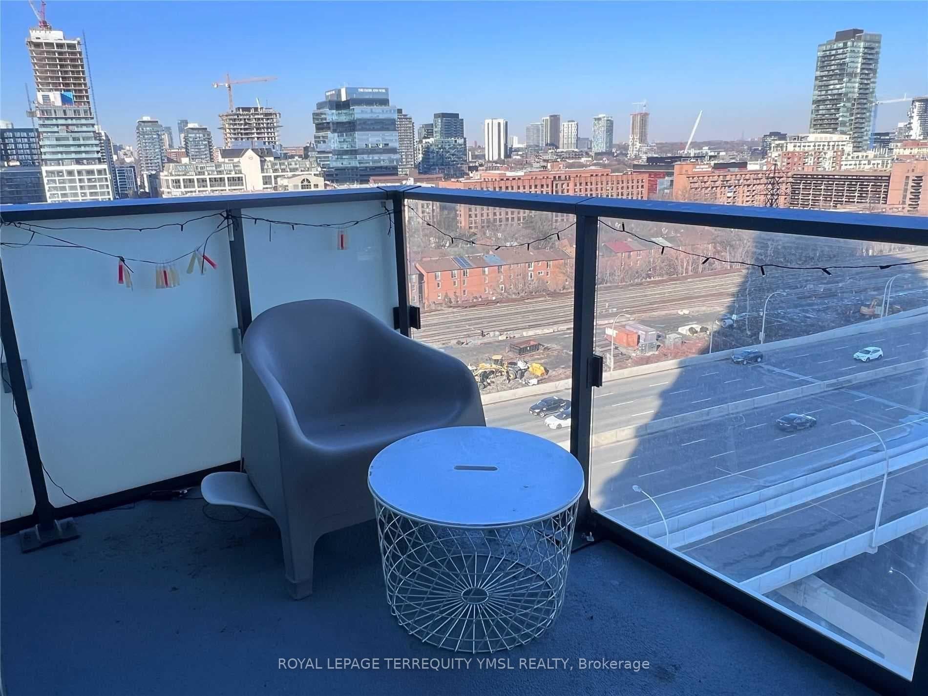 Open balcony
