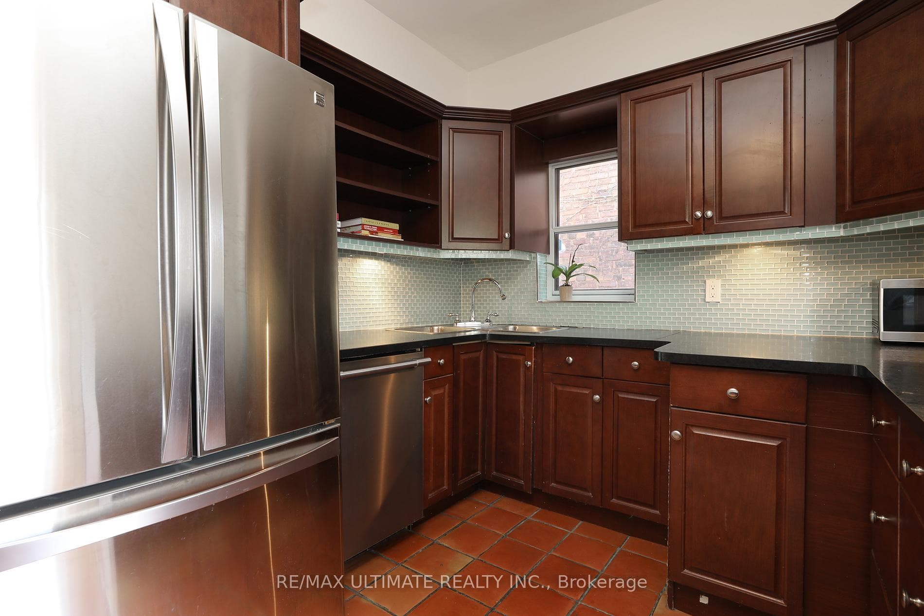 78 Winona Drive photo 10