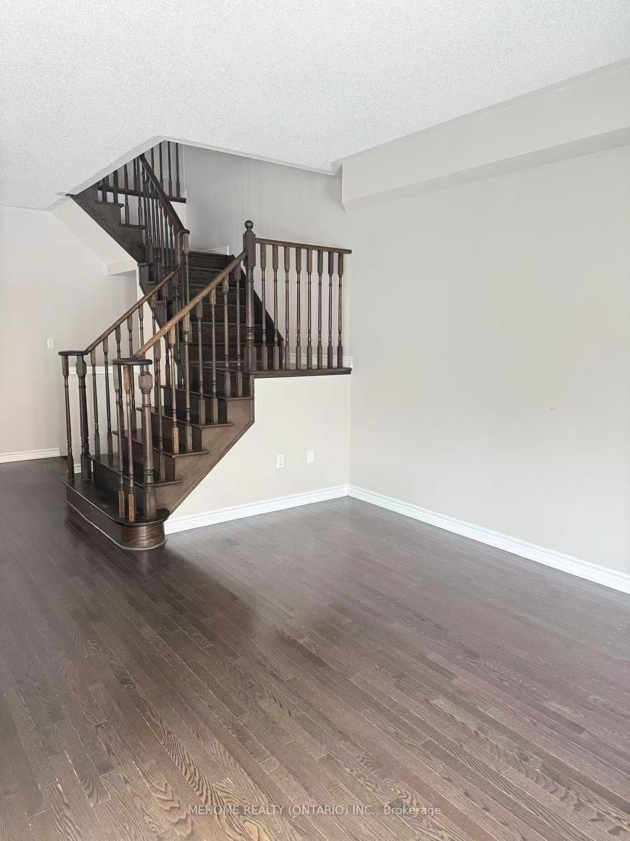 22 Memon Place photo 5