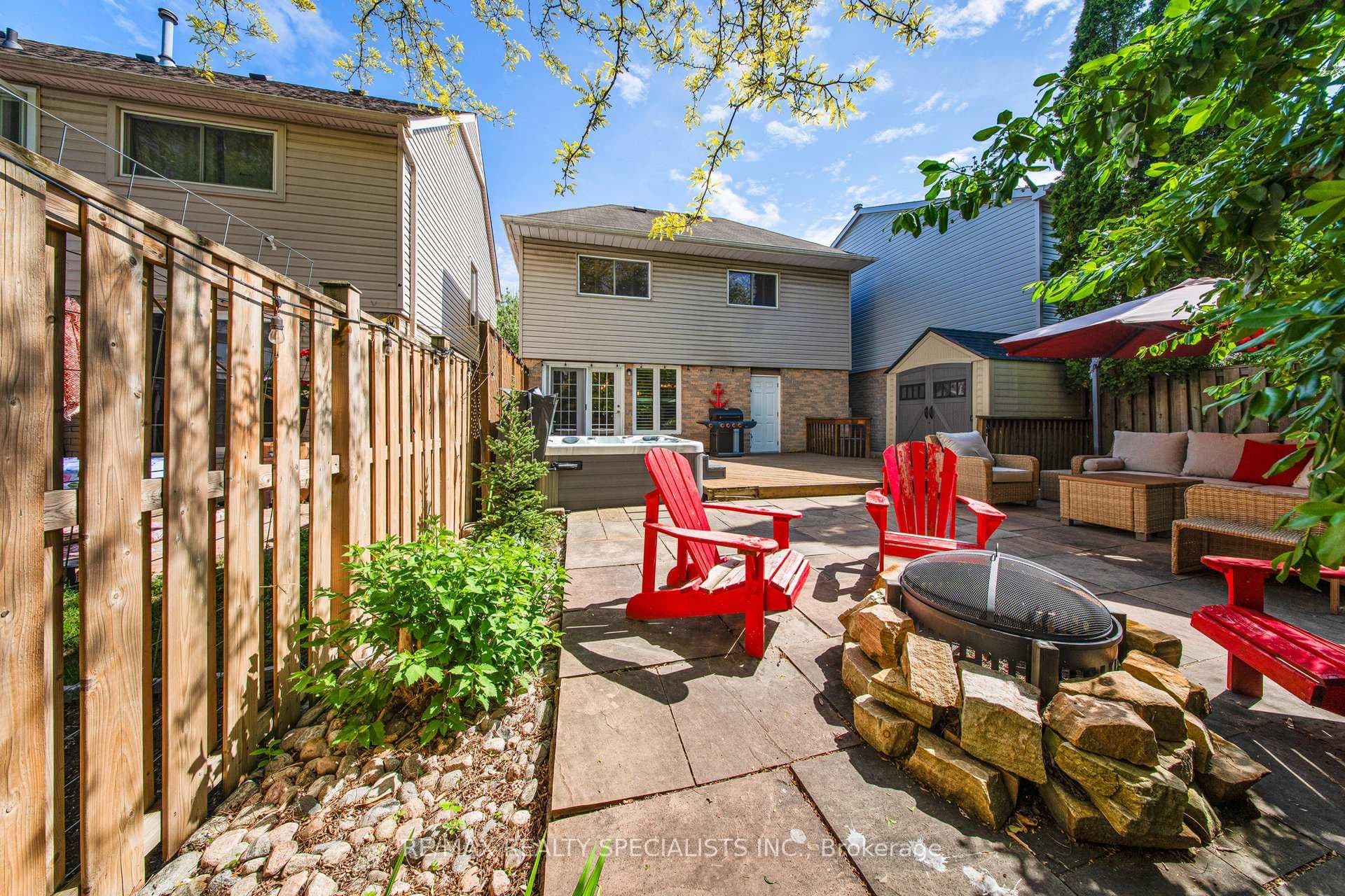 27 Lafferty Street photo 44