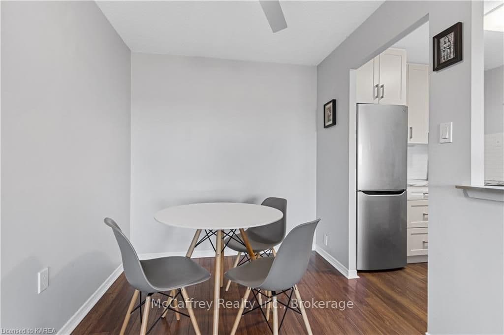 14 GREENVIEW Drive Unit 608 photo 8