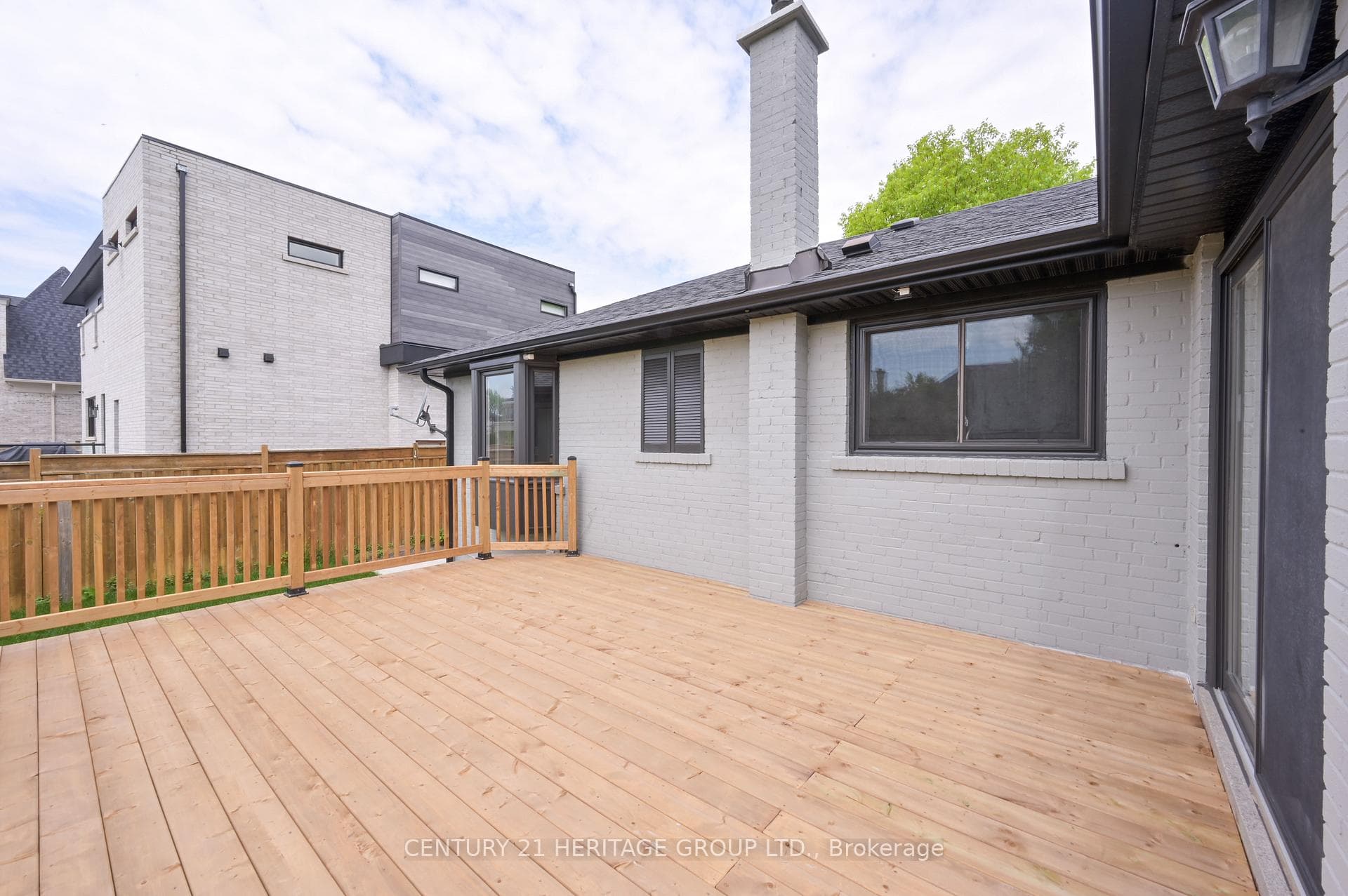 315 Bennet Drive photo 24