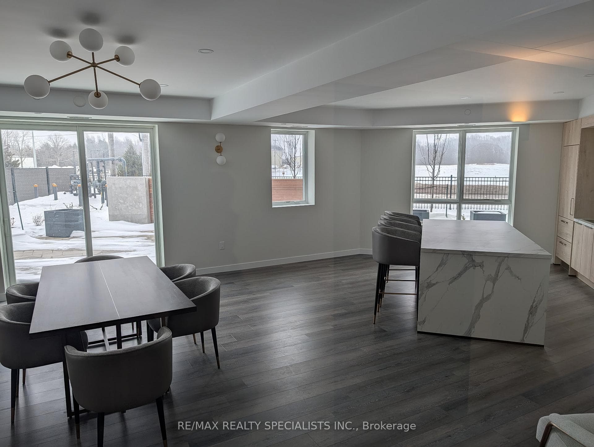 7549 Kaler Road Unit 302 photo 19