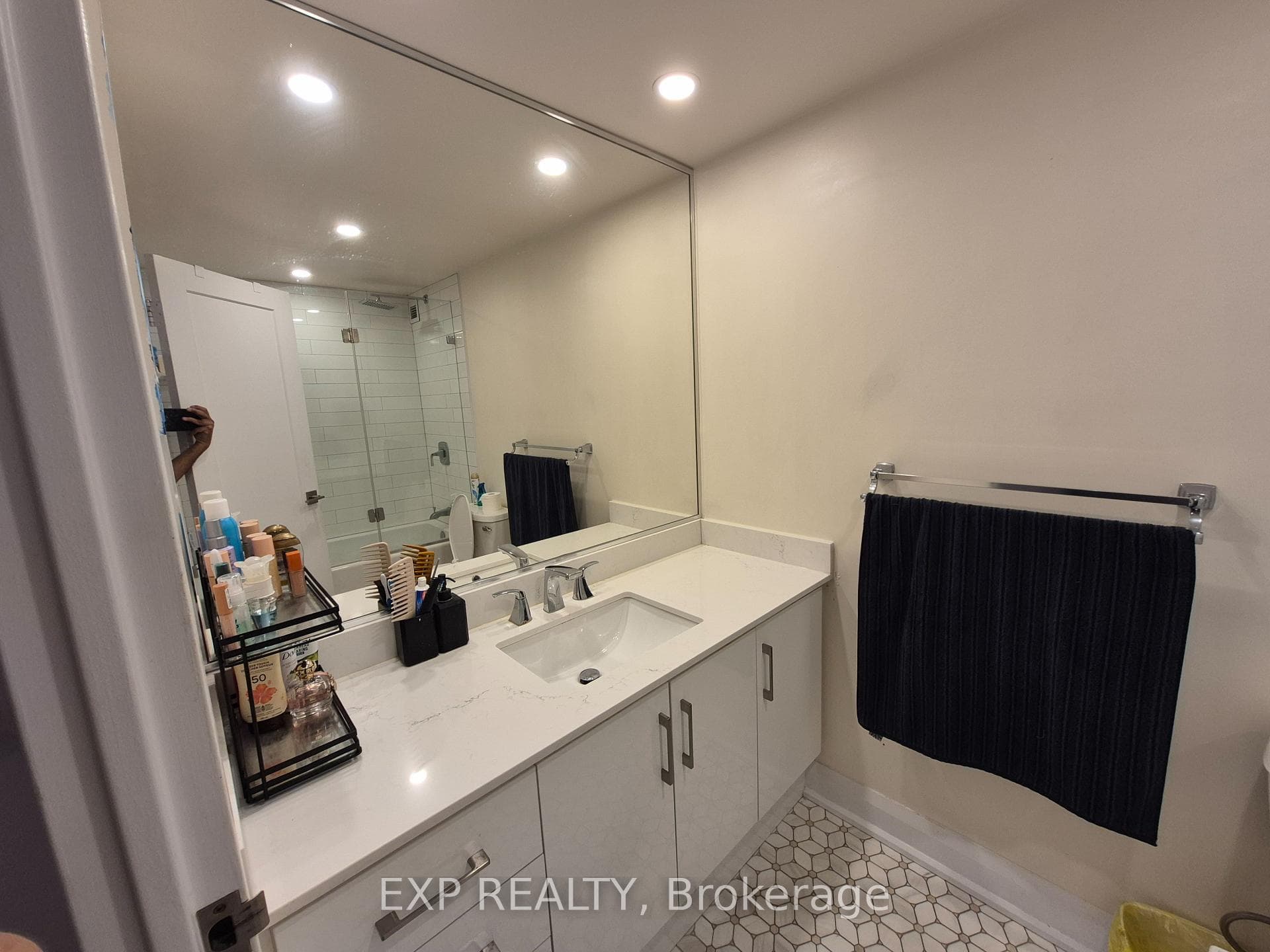 1485 Baseline Road Unit 609 photo 15